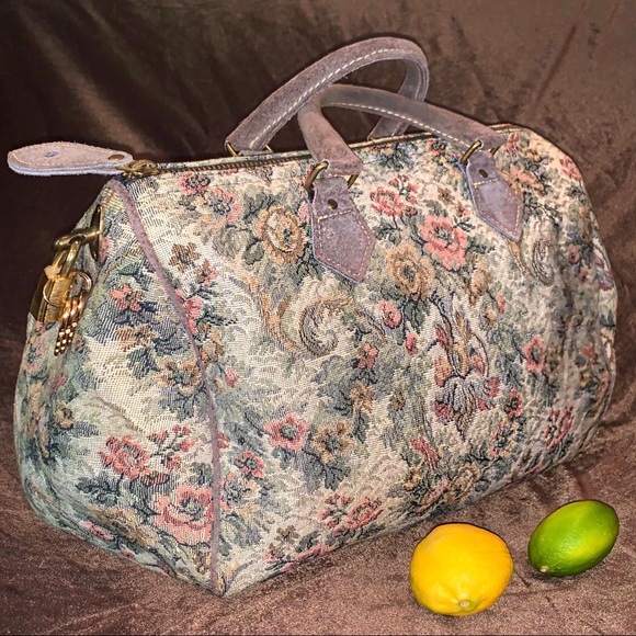 Vintage Handbags - e t h e r e a l :: French Vintage Floral Tapestry Duffle Bag Purse w Lock